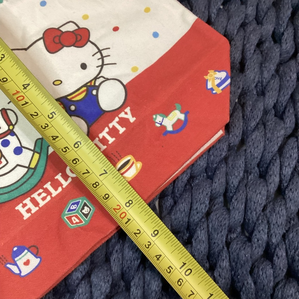 30% Off! For 3 Days!    NWOT - Small Hello Kitty Canvas Tote- Brand New!! - Picture 6 of 8